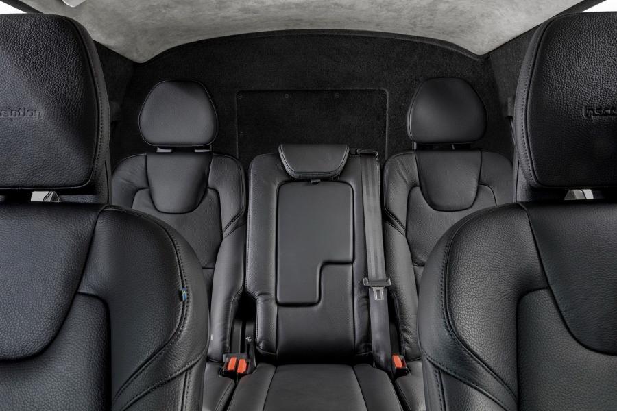 Интерьер Volvo XC90 Armoured 2019 года  (фото 11 из 11)